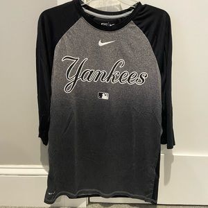 NYY Nike 3/4 Sleeve